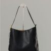 루이비통 [Louis Vuitton] 수입고급 로우 키 호보 PM